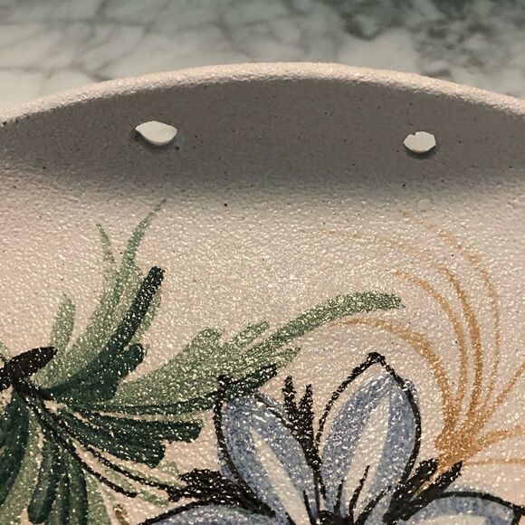 Handpainted Italian Pottery Dish - Picture 2 of 3